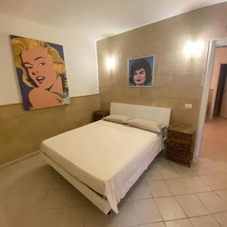 A Due Passi Dal Mare Feriehus