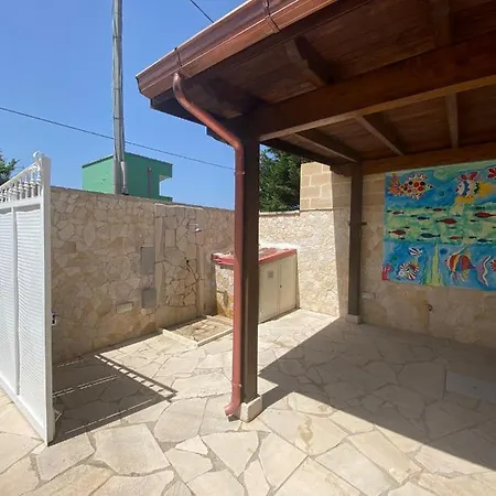 بيت للعطل A Due Passi Dal Mare *